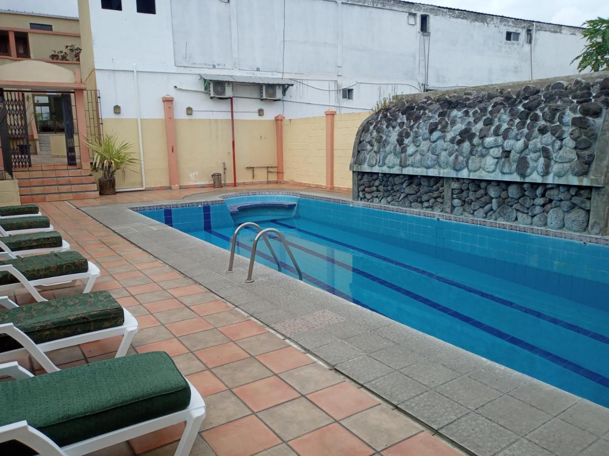 Hotel Palmeras Galapagos Puerto Ayora  Buitenkant foto