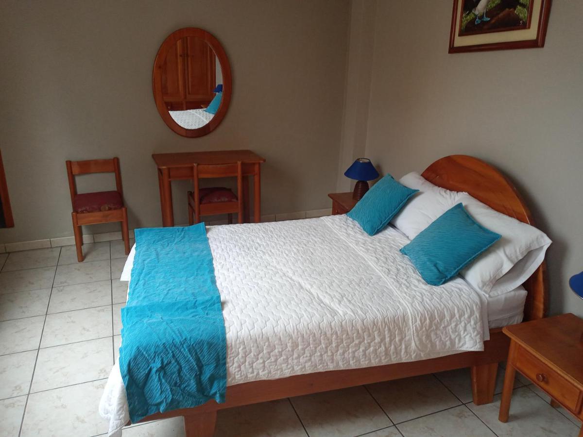 Hotel Palmeras Galapagos Puerto Ayora  Buitenkant foto