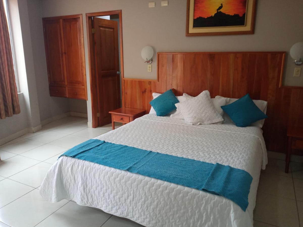 Hotel Palmeras Galapagos Puerto Ayora  Buitenkant foto